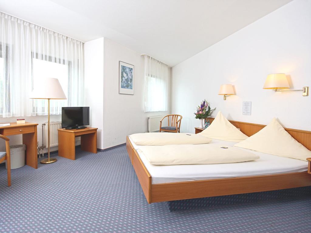 City Hotel Mark Michelstadt Oda fotoğraf
