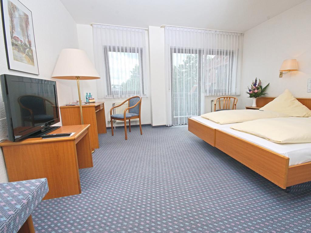 City Hotel Mark Michelstadt Oda fotoğraf